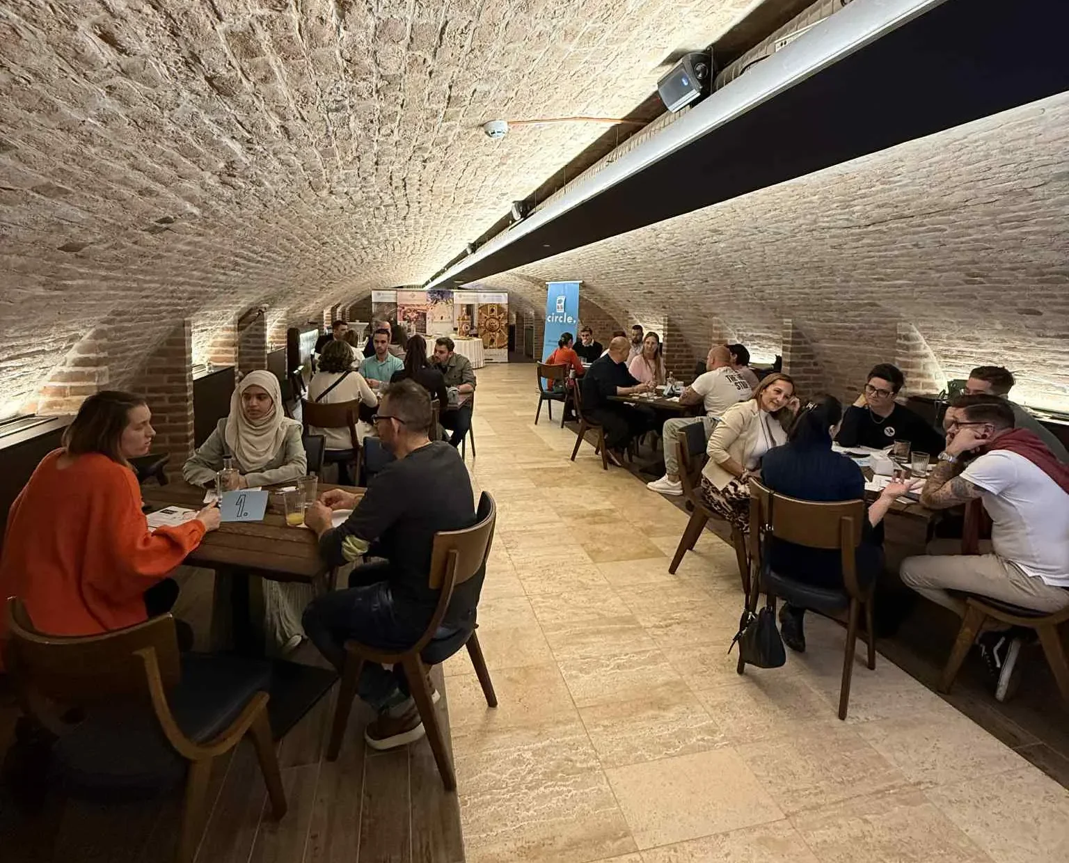 rendezveny-circle-business